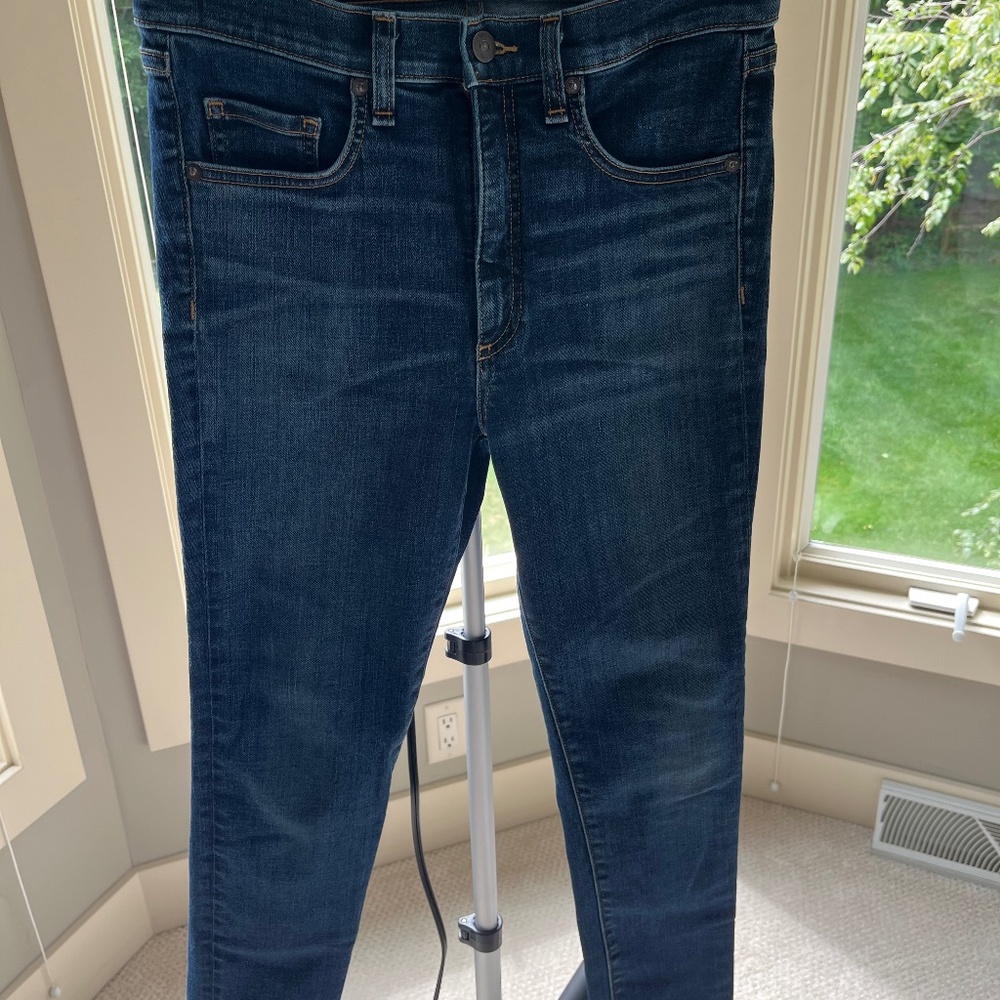 Veronica Beard 10”skinny Kate